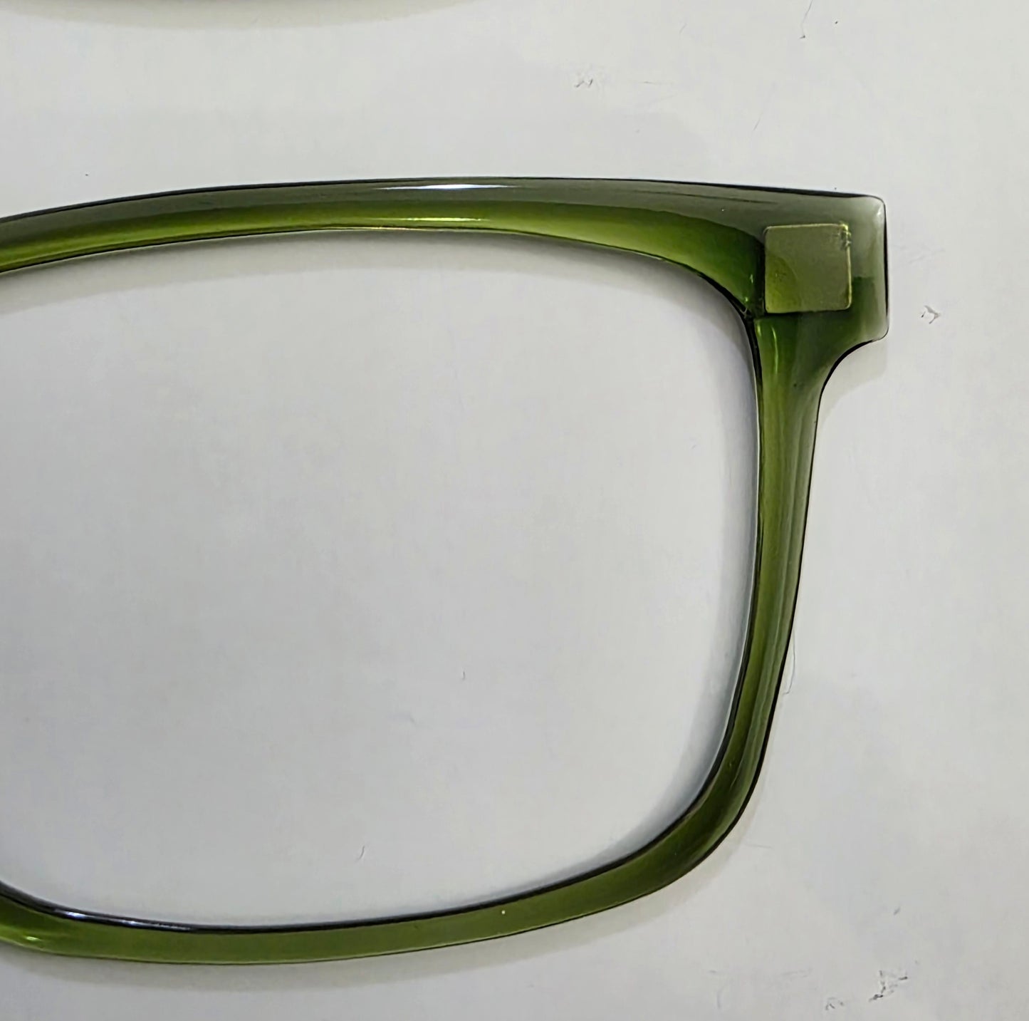 Moss Green Translucent Magnetic Topper