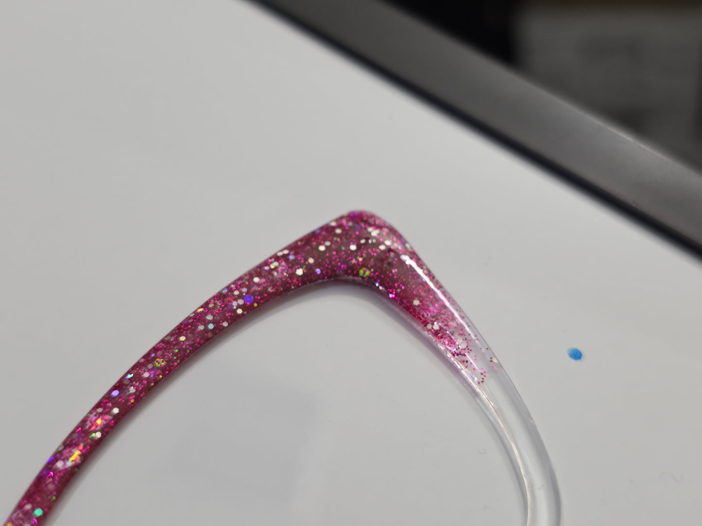 Willow - mixed pink glitter fade 2 (small flaw) - READY TO SHIP