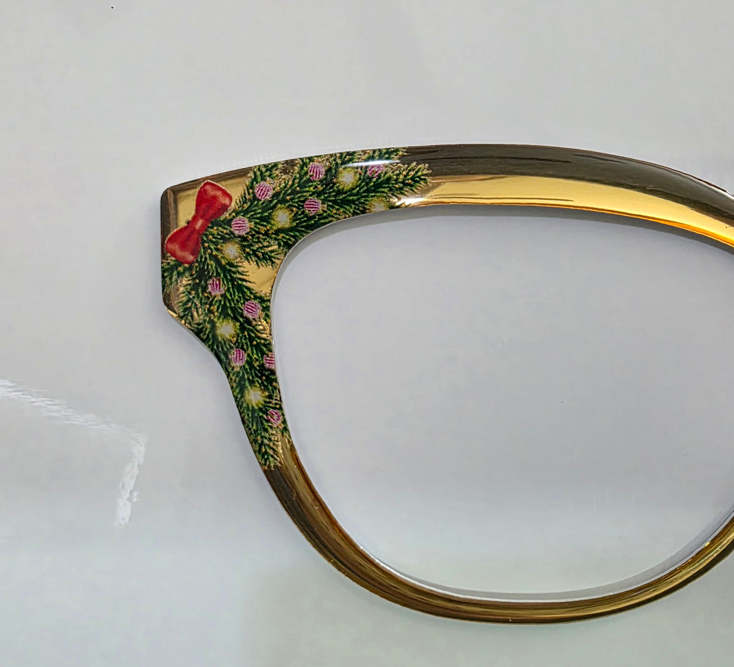 Mirror Gold Christmas Wreath Metal Topper with resin top coat